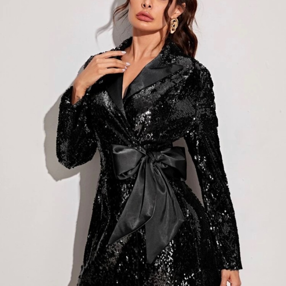 Knot Side Lapel Sequins Dress